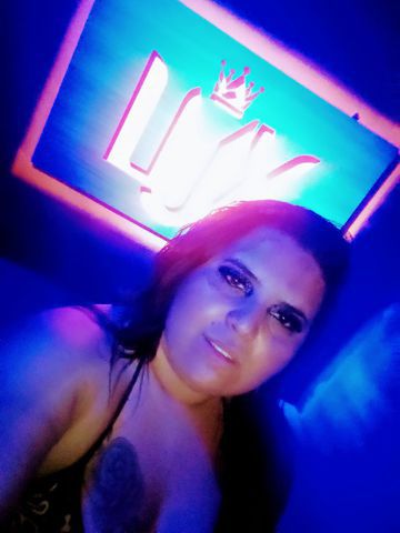 Adoro um bom sexo e adoro fazer um bom boquete amores hj sexo bem gostoso e pegado  chama no zap e garanta seu horário bebes 51992593280
